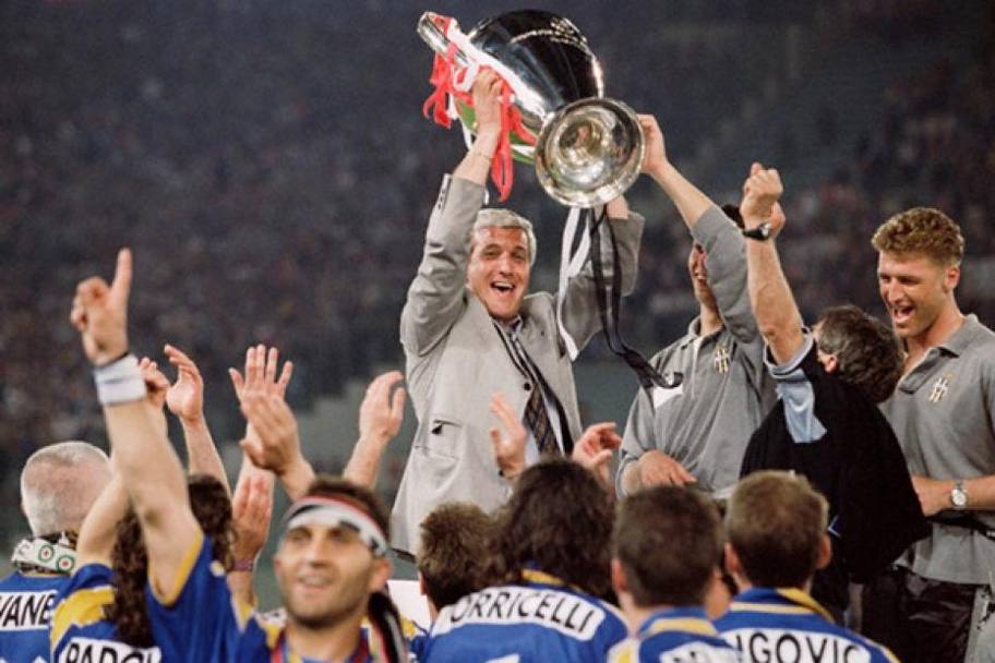 1995/1996: il trionfo in Champions League contro l&#39;Ajax sconfitto ai calci di rigore.